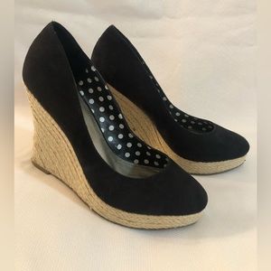 Fergalicious black platform heels